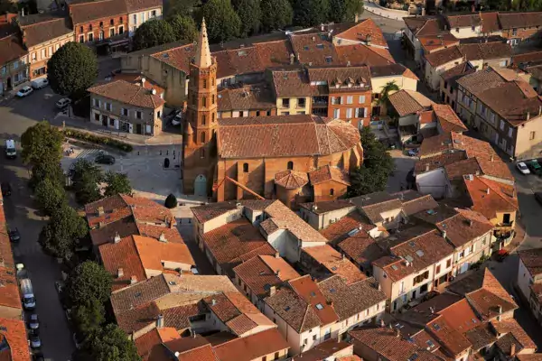 Vue aérienne de Blagnac (Agrandir l'image - fenêtre modale)
